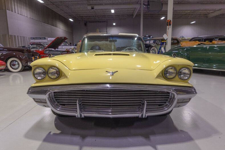 1959 Ford Thunderbird