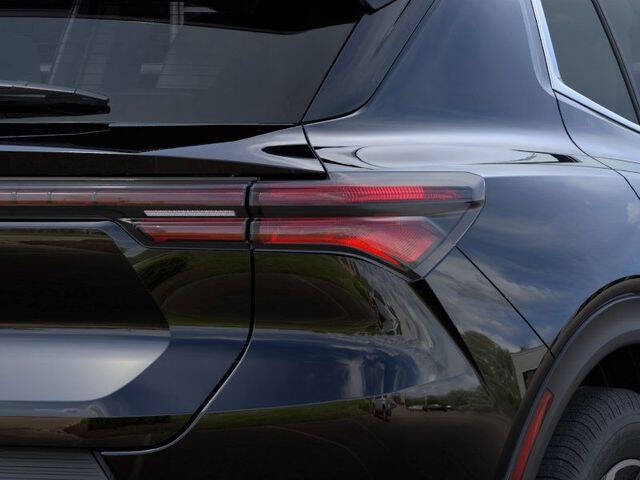 2026 Chevrolet Equinox EV LT 2