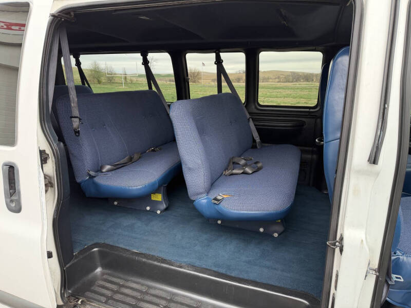 2000 Chevrolet Express G3500