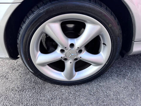 2005 Mercedes-Benz CLK CLK 320