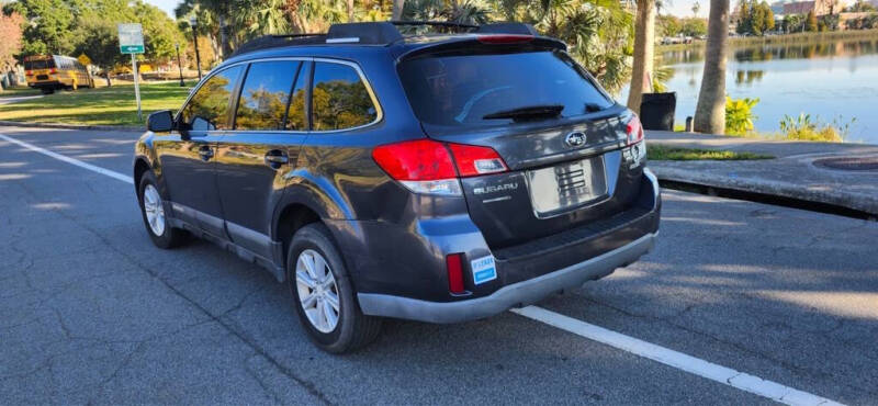 2011 Subaru Outback 2.5i