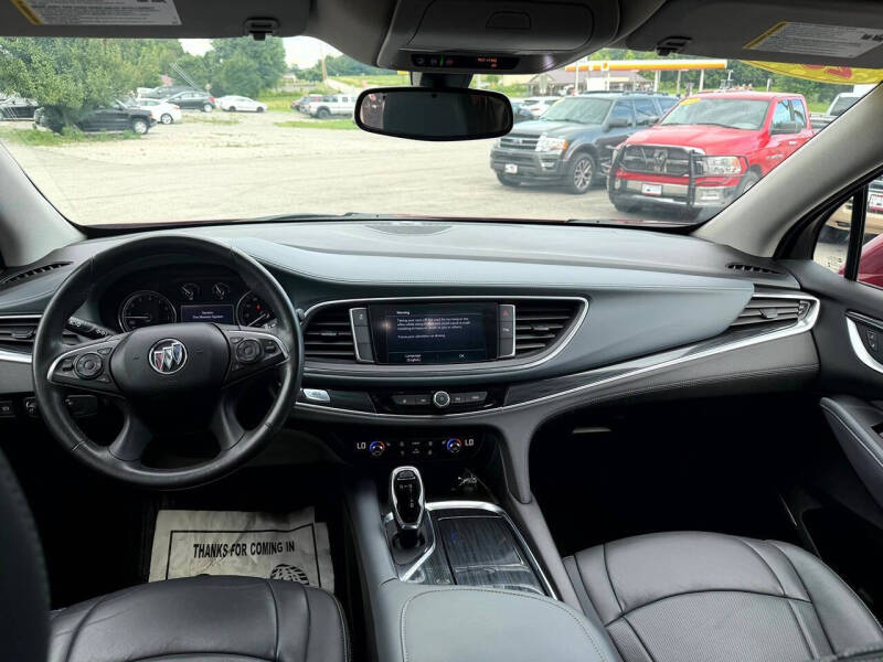 2020 Buick Enclave Essence