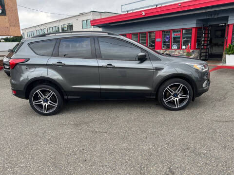 2019 Ford Escape SEL