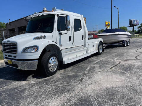 2021 Freightliner M2 106