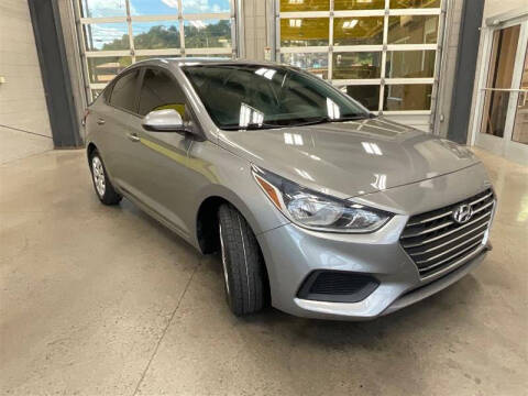 2022 Hyundai Accent SE