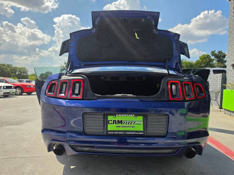 2013 Ford Mustang V6