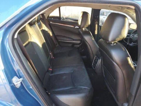 2021 Chrysler 300 Touring