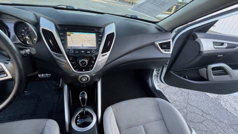 2013 Hyundai Veloster RE MIX