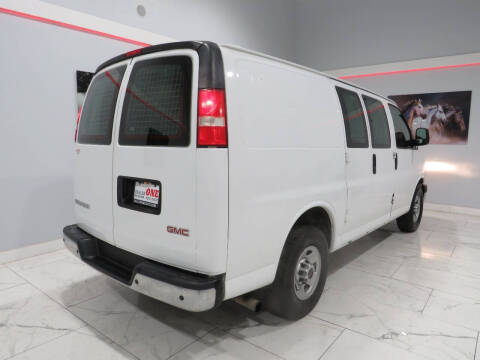 2018 GMC Savana 2500