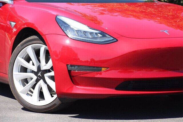 2019 Tesla Model 3 Long Range
