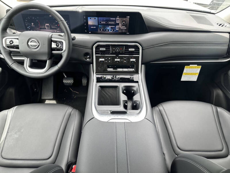 2025 Nissan Armada SV