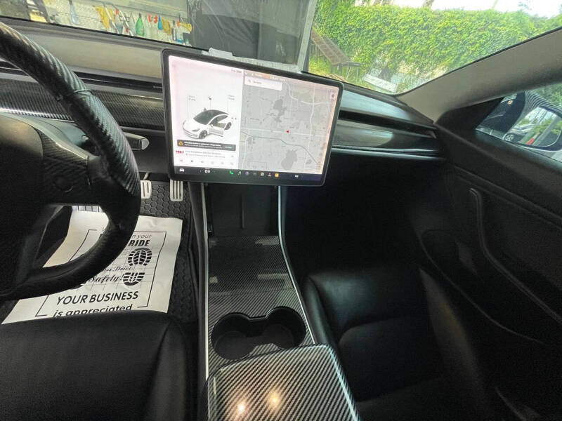 2019 Tesla Model 3 Standard Range Plus