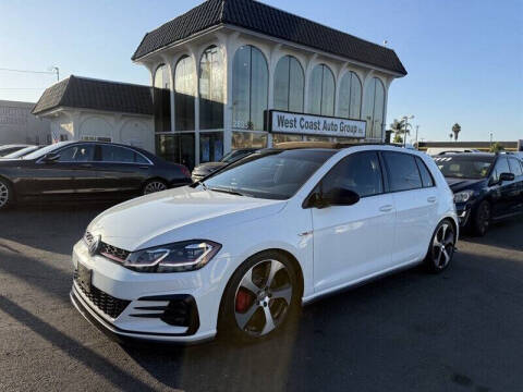 2019 Volkswagen Golf GTI S