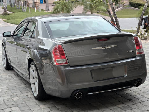 2012 Chrysler 300 SRT8