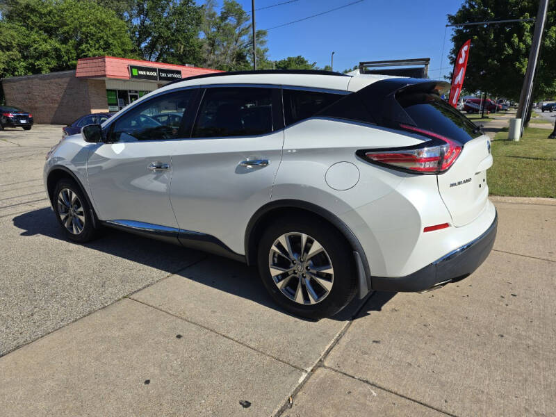 2016 Nissan Murano null photo 3