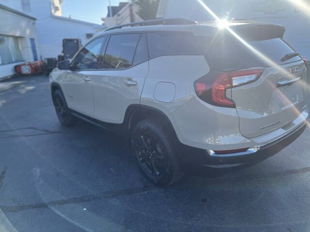 2022 GMC Terrain AT4