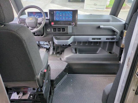 2025 Chevrolet BrightDrop 400