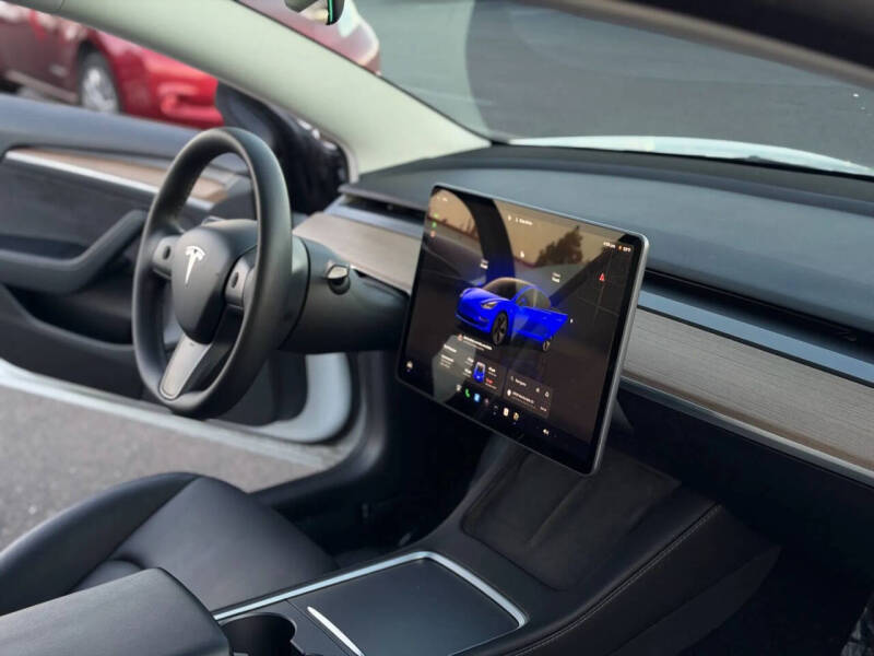 2022 Tesla Model 3 Long Range