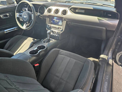 2019 Ford Mustang EcoBoost