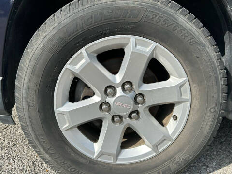 2015 GMC Acadia SLE-2