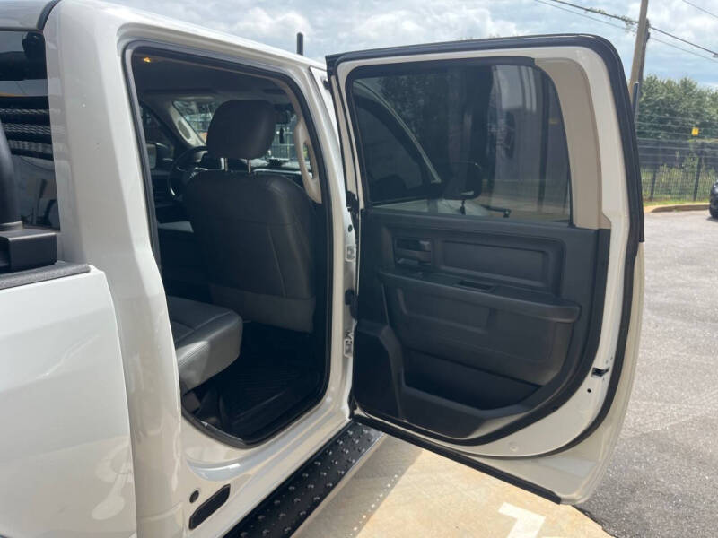 2020 RAM 1500 Classic Express