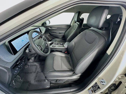 2024 Kia EV6 Light