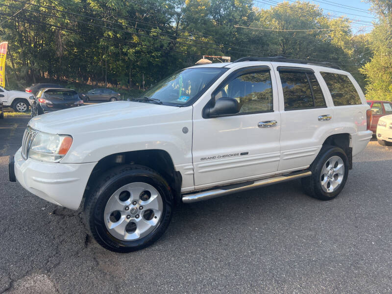 2004 Jeep Grand Cherokee for sale at CENTRAL AUTO GROUP in Raritan NJ