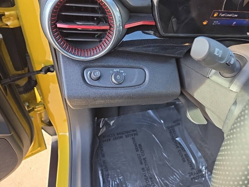 2025 Chevrolet Trax RS