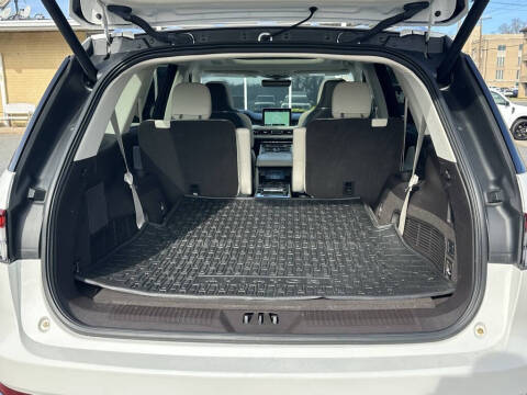 2022 Lincoln Aviator Black Label