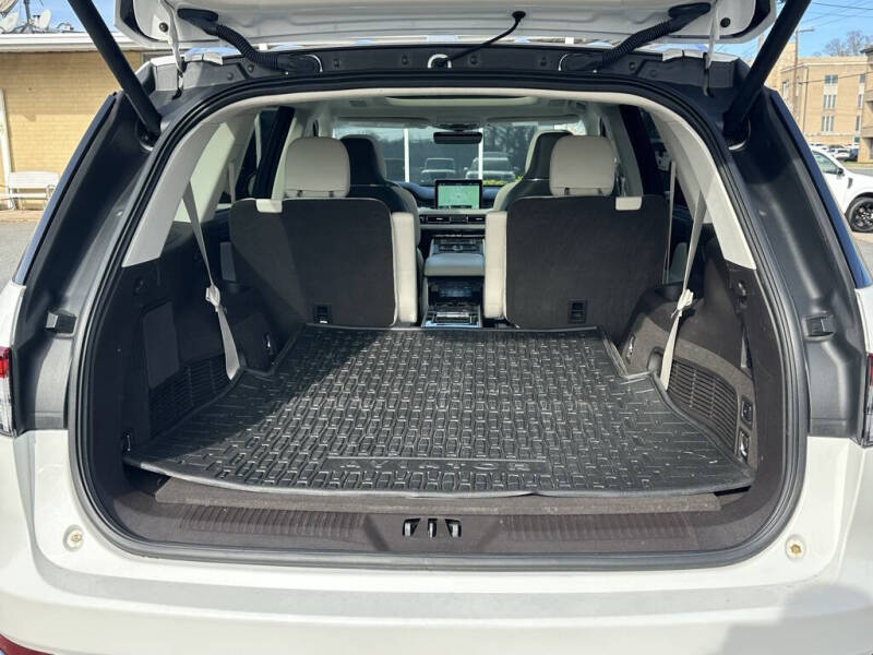 2022 Lincoln Aviator Black Label