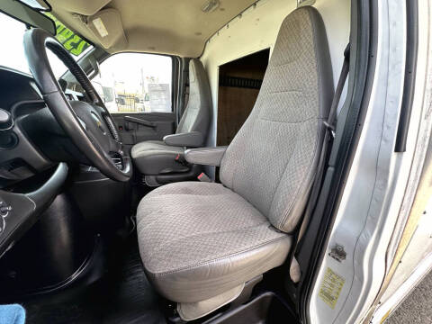 2021 Chevrolet Express 3500