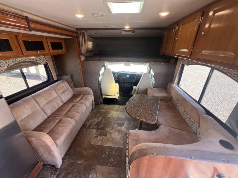 2017 Coachmen RV Leprechaun 260DS Class C