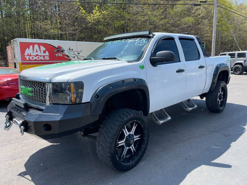 2011 GMC Sierra 1500 for sale at GEORGIA AUTO DEALER LLC in Buford GA