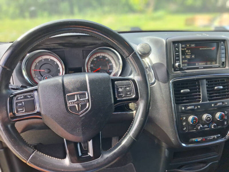 2017 Dodge Grand Caravan SE