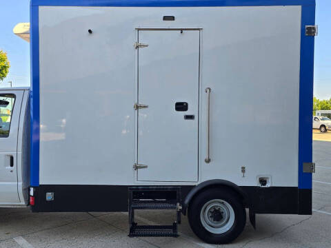 2023 Ford E-Series