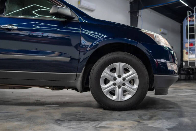 2012 Chevrolet Traverse LS