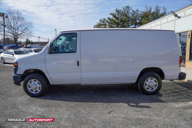 2009 Ford E-Series E-150