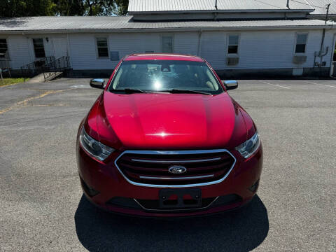 2017 Ford Taurus Limited