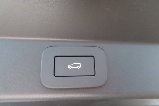 2024 Land Rover Range Rover Sport P400 Dynamic SE