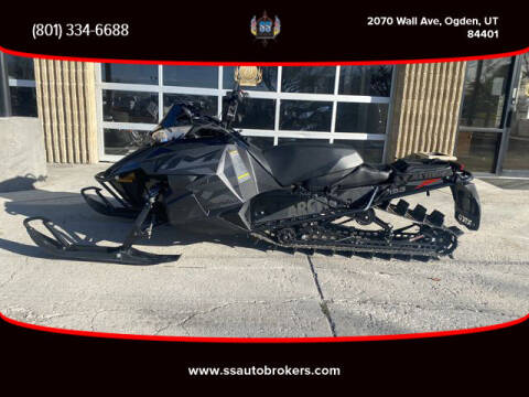 2016 Arctic Cat M8000 Sno Pro 153