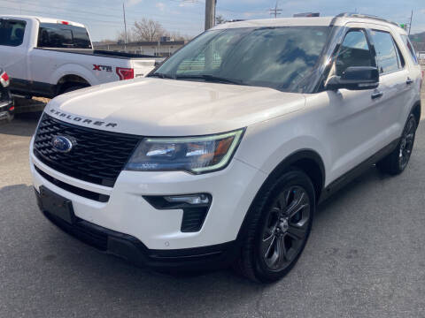 2018 Ford Explorer for sale at DC Trust, LLC in Peabody MA