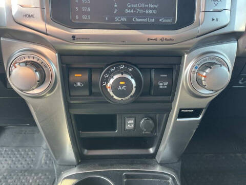 2019 Toyota 4Runner SR5