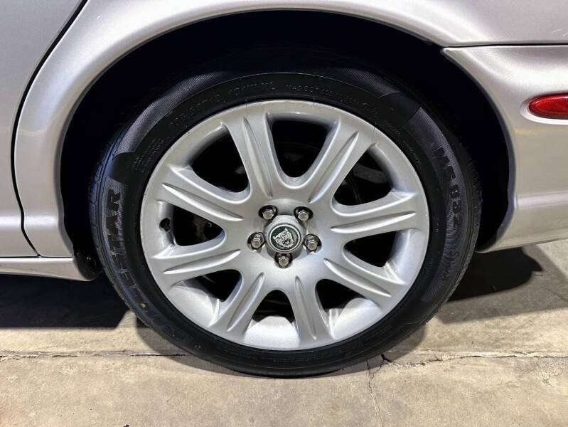 2005 Jaguar XJ-Series XJ8 L