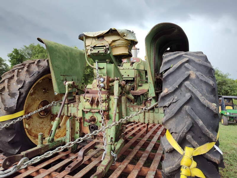 1965 John Deere 2010