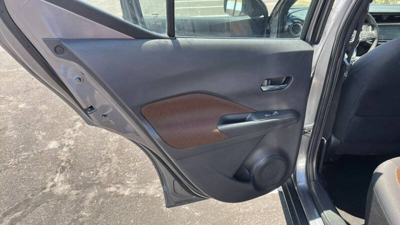 2020 Nissan Kicks SV