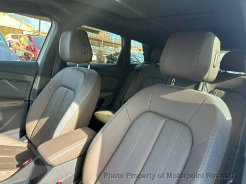 2024 Audi Q4 e-tron quattro Premium 50