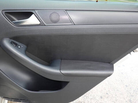 2011 Volkswagen Jetta SE