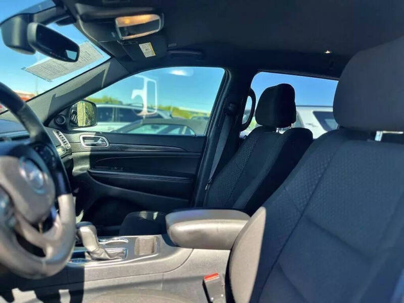 2018 Jeep Grand Cherokee Laredo