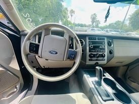 2012 FORD Expedition SUV / Crossover - $13,950