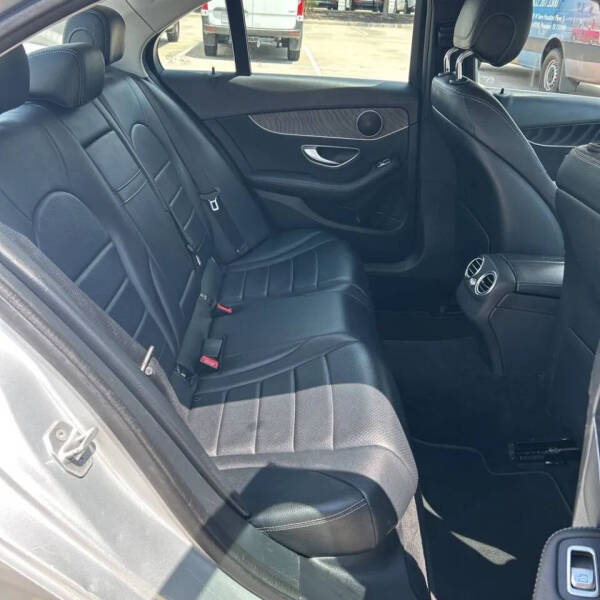 2016 Mercedes-Benz C-Class